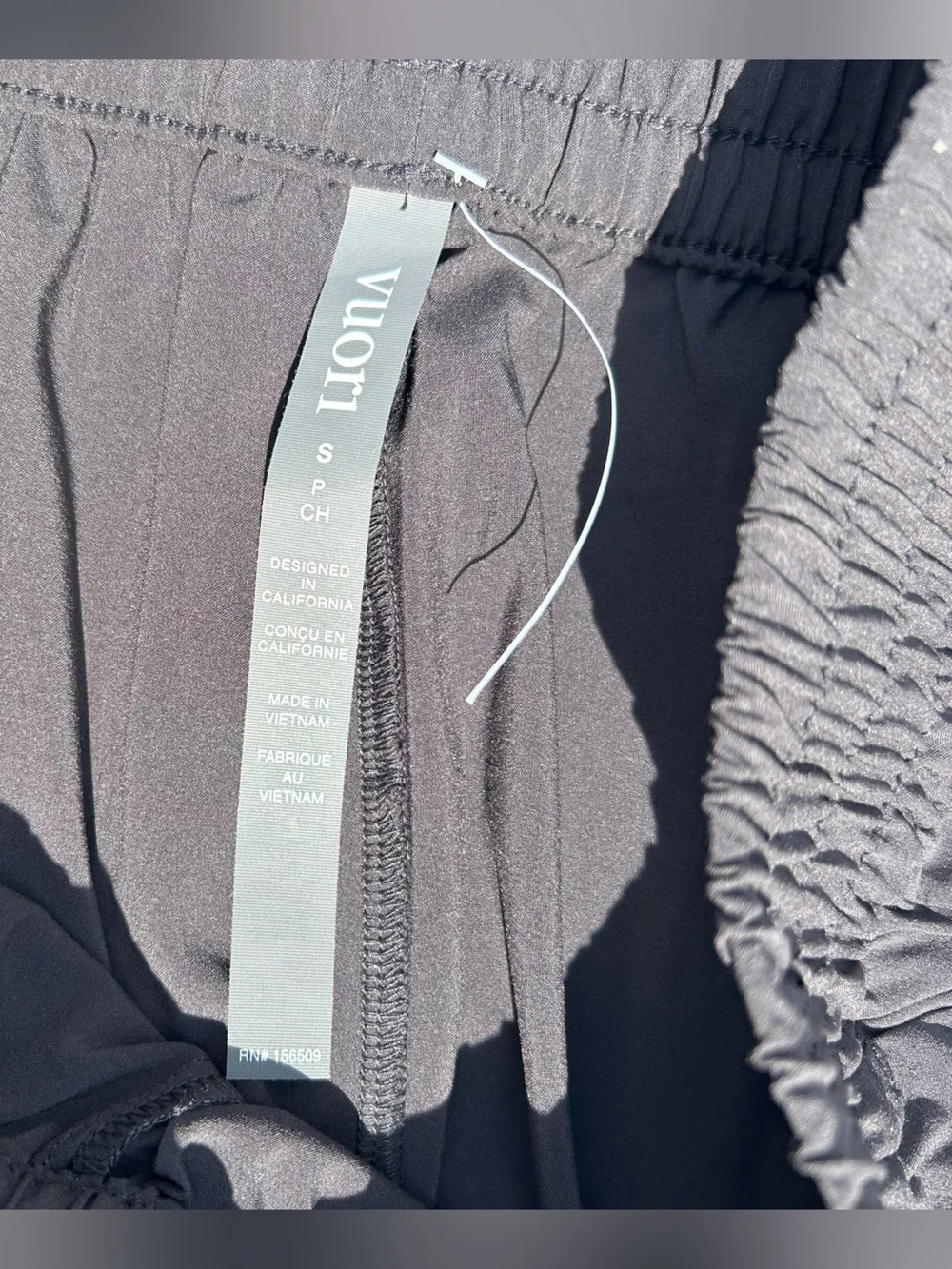NWT🌷Vuori Villa Everyday Black Wide-Leg Pant in Short which works for me at 5’5